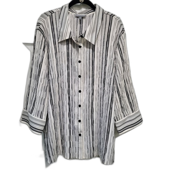 NEW Striped Blouse with 3/4 Sleeves - Size 26/28W - Picture 1 of 5